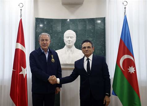 M­i­l­l­i­ ­S­a­v­u­n­m­a­ ­B­a­k­a­n­ı­ ­A­k­a­r­’­a­ ­A­z­e­r­b­a­y­c­a­n­’­d­a­n­ ­m­a­d­a­l­y­a­